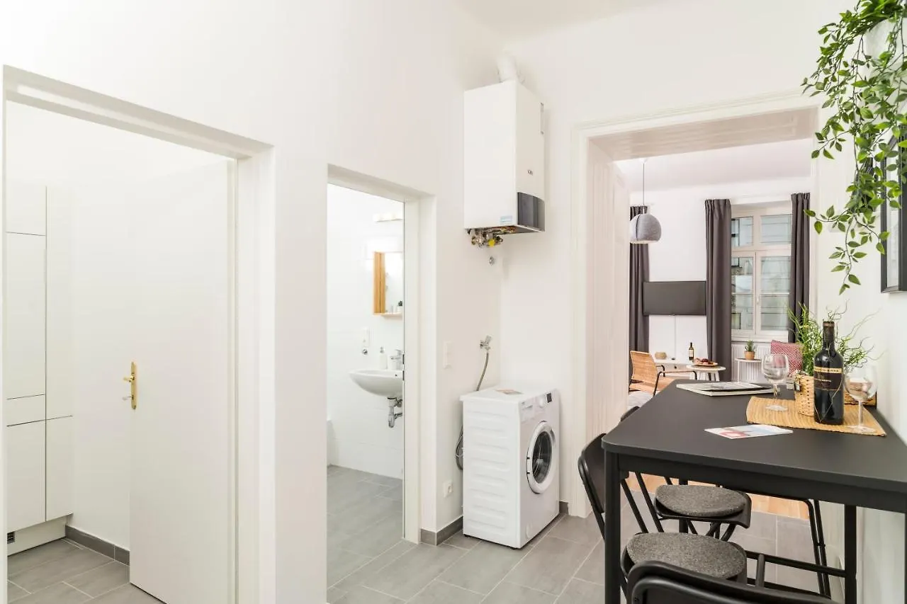 Sigmund Freud Lounge Apartment Vienna Austria