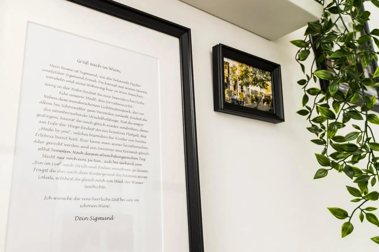 Sigmund Freud Lounge Apartment Vienna