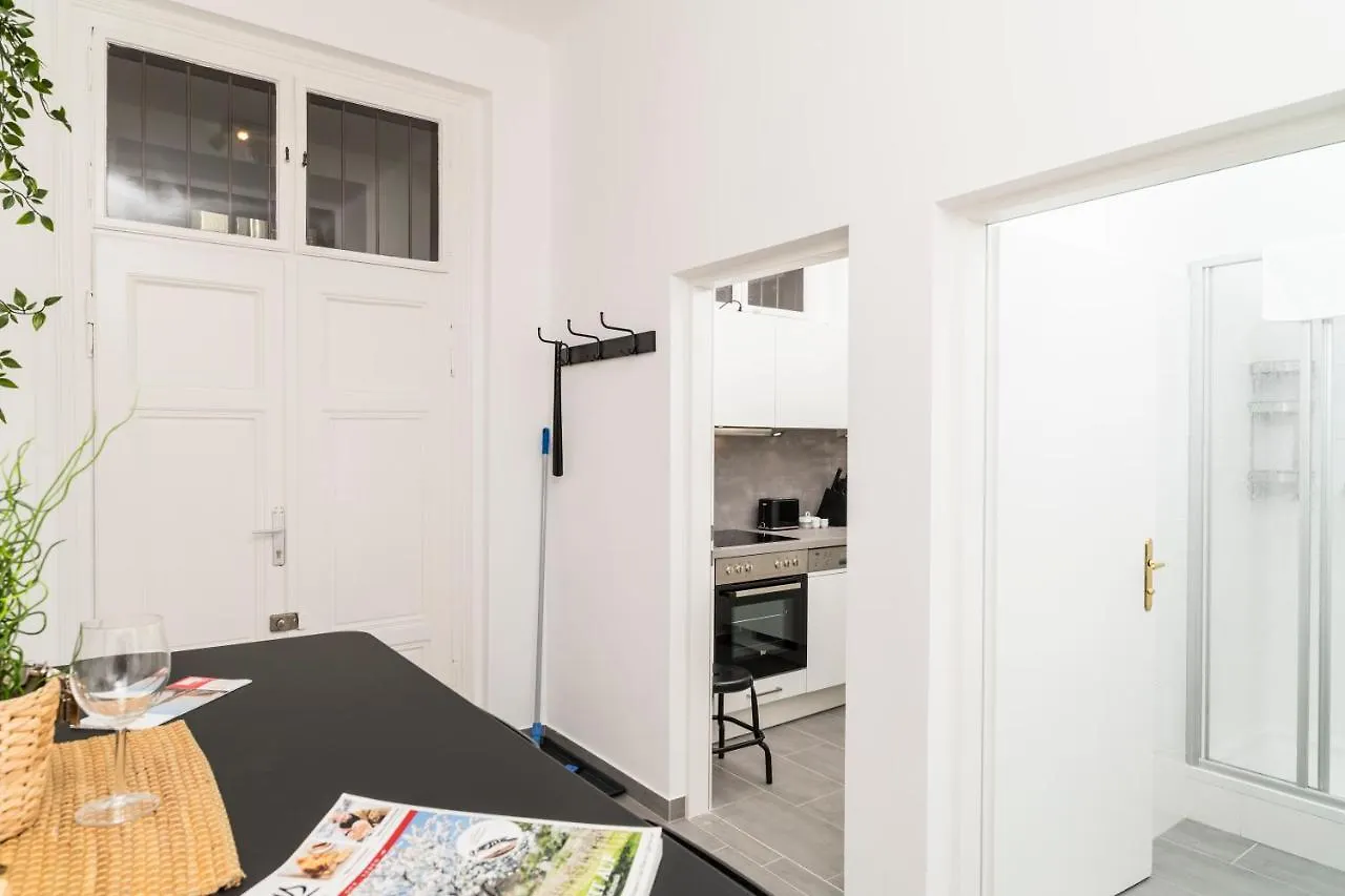 Ferienwohnung Sigmund Freud Lounge by ichbucheAT Wien