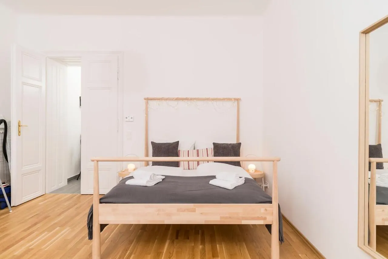 Sigmund Freud Lounge Apartment Vienna